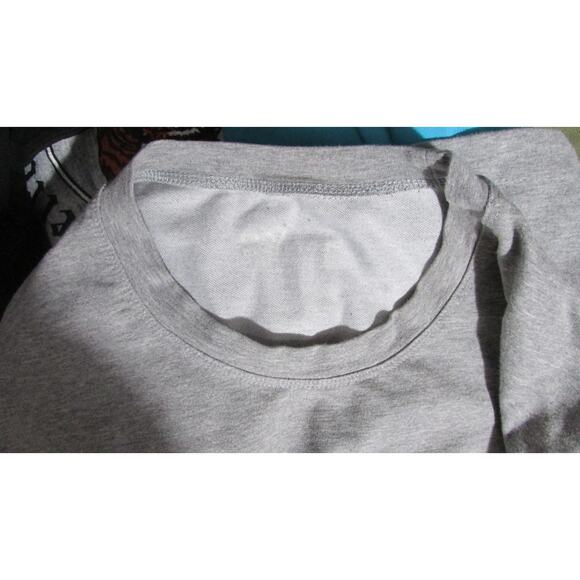 Bylt Lot of 4 Large The Axis Tee Short Sleeve Crew Black Navy Gray White Nice - Picture 15 of 16